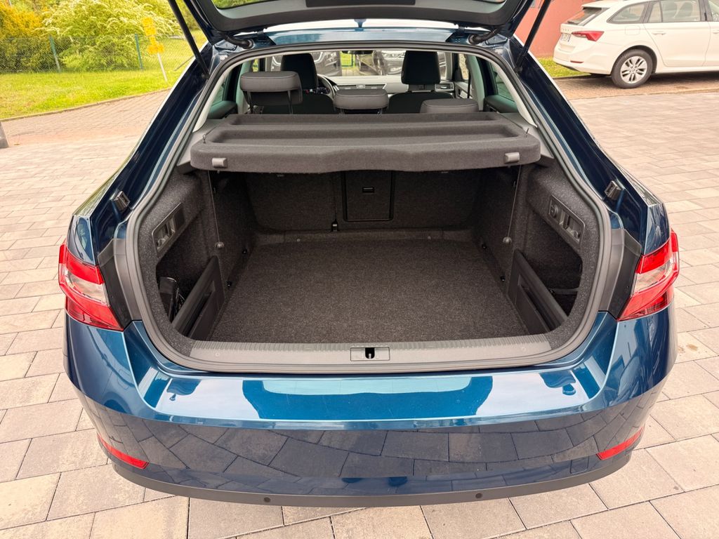 SKODA Superb 2022