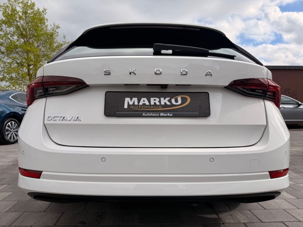 SKODA Octavia Octavia Combi Ambition LED*Virtual*Kamera*Navi* 2022