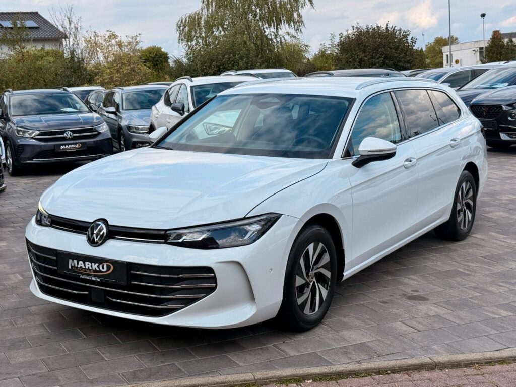 VW Passat Variant Passat Var.2.0 TDI ACC*HUD*LED*AHK*MASSA*RFK*. 2024