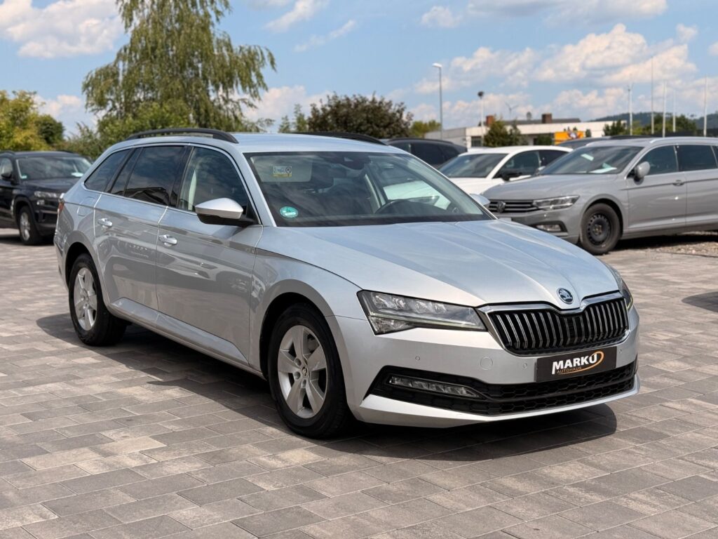 SKODA Superb Superb Combi 2.0 TDI *ACC*NAVI*VIRTUAL COCKPIT* 2023