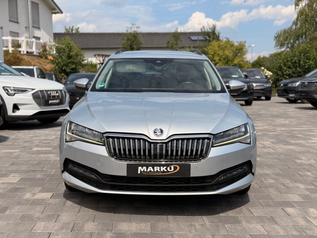SKODA Superb Superb Combi 2.0 TDI *ACC*NAVI*VIRTUAL COCKPIT* 2023