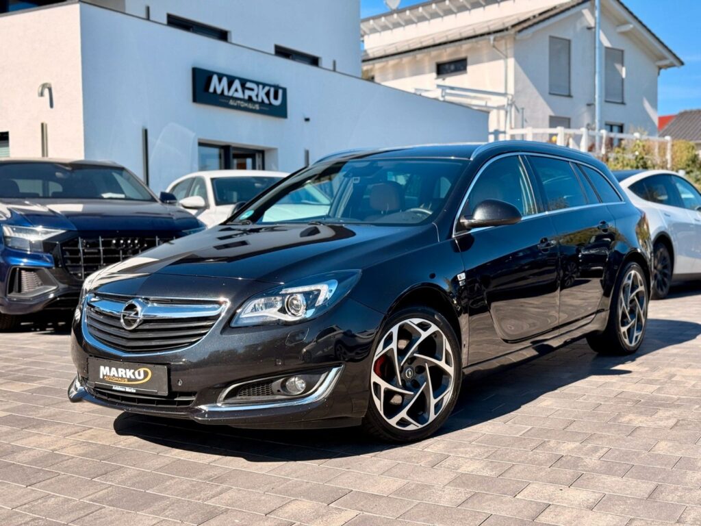 OPEL Insignia Insignia A Sports Tourer Innovation OPC 2,0 CDTI 2015