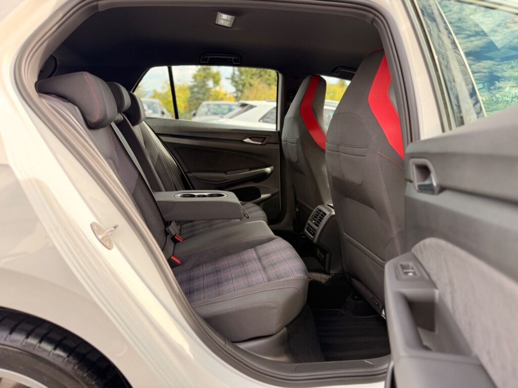 VW Golf Golf VIII Lim. GTI 2.0 TSI /180kW/LED/Ambiente 2024