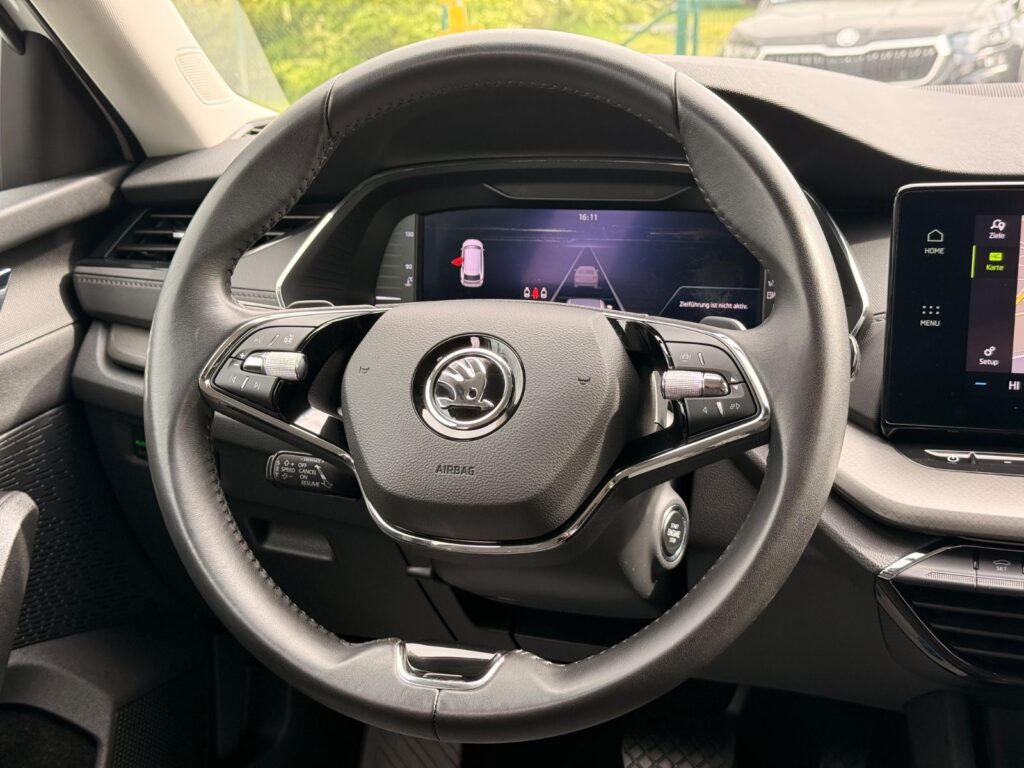 SKODA Octavia Octavia Combi Ambition LED*Virtual*Kamera*Navi* 2022