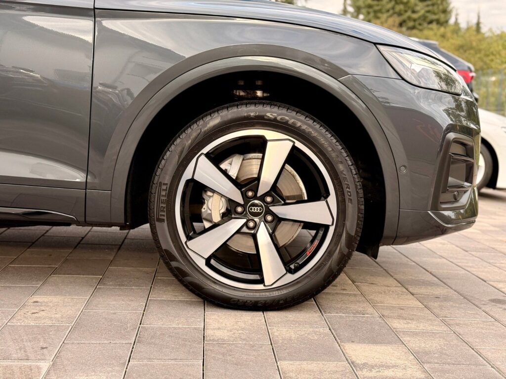 AUDI Q5 Q5 Sportback 40 TDI quattro STDH/360°/LED/VC/AHK 2023