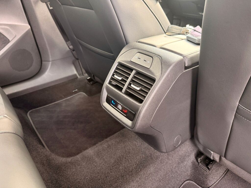 VW Passat Variant Passat Var.2.0 TDI ACC*HUD*LED*AHK*MASSA*RFK*. 2024