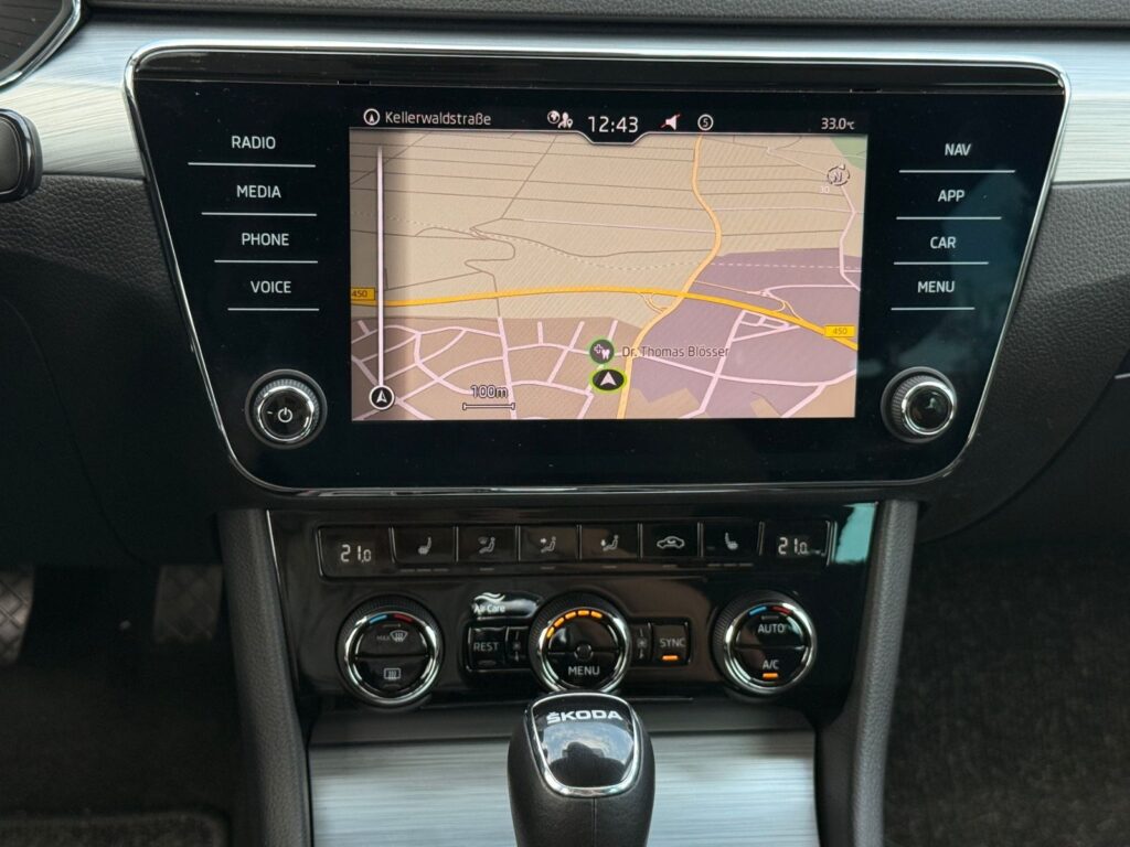 SKODA Superb Superb Combi 2.0 TDI *ACC*NAVI*VIRTUAL COCKPIT* 2023