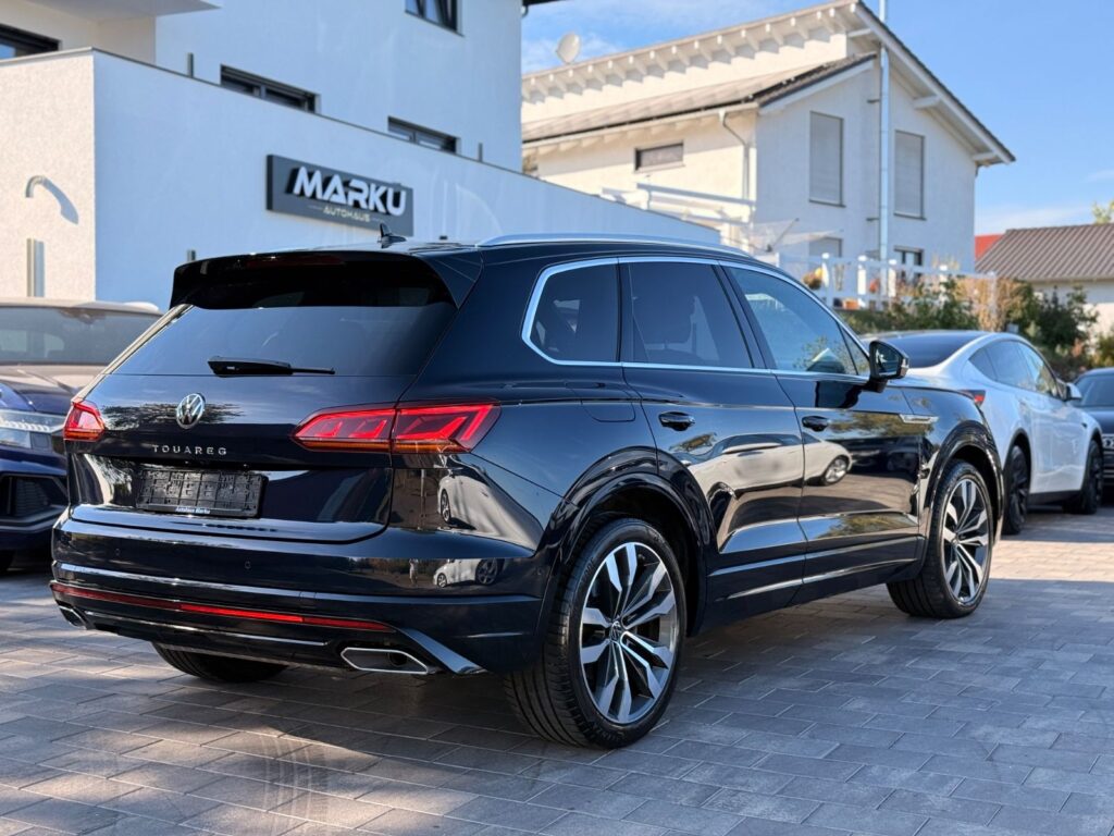 VW Touareg Touareg R-Line 210KW*PANO*HUD*360°*STDH*DYNAUDIO 2021