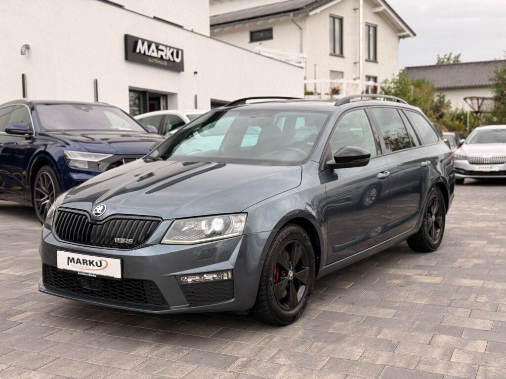 SKODA Octavia Octavia Combi RS 4x4*PANO*ACC*CANTON*COLUMBS*RFK 2016