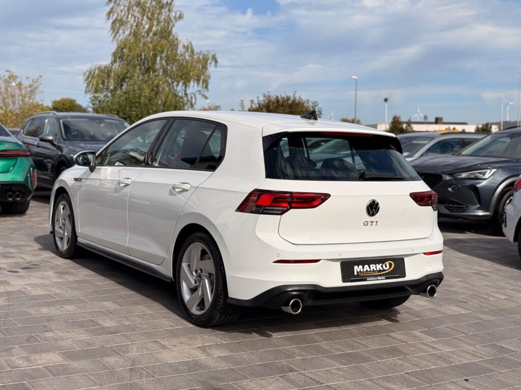 VW Golf Golf VIII Lim. GTI 2.0 TSI /180kW/LED/Ambiente 2024