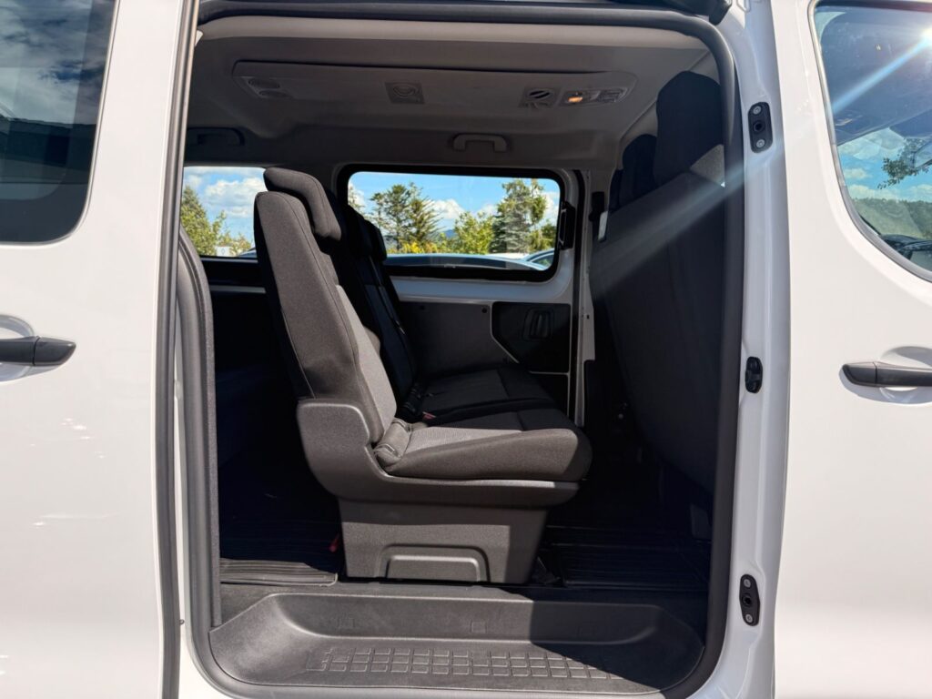 TOYOTA Proace Toyota Proace L1 Comfort *9-Sitzer*CarPlay*NAVI 2023
