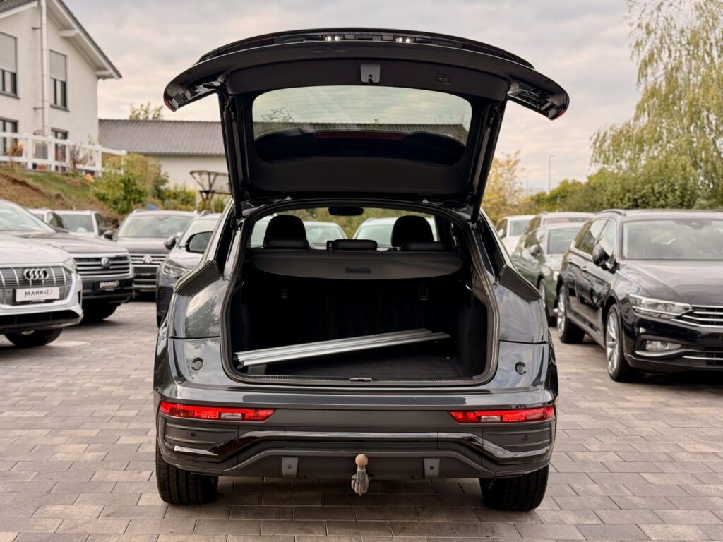 AUDI Q5 Q5 Sportback 40 TDI quattro STDH/360°/LED/VC/AHK 2023