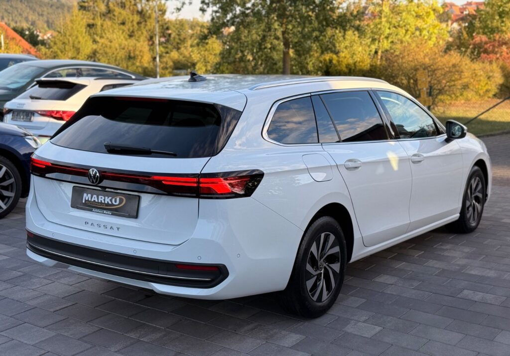 VW Passat Variant Passat Variant 2.0 TDI 110kW/Leder/360°/ AHK/LED 2024