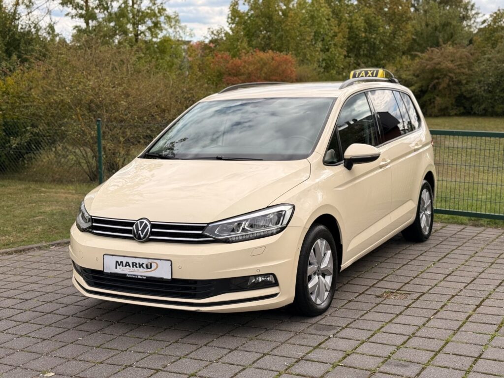 VW Touran Touran 2.0 TDI 110 KW SCR DSG TAXI LED 2022