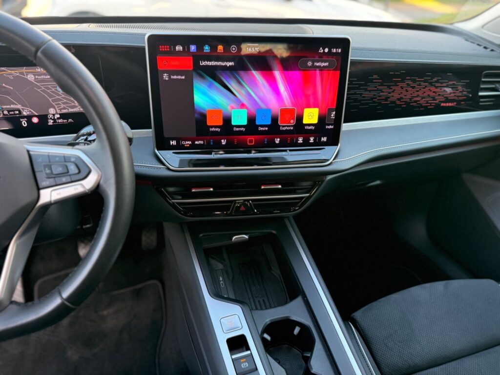VW Passat Variant Passat Variant 2.0 TDI 110kW/Leder/360°/ AHK/LED 2024