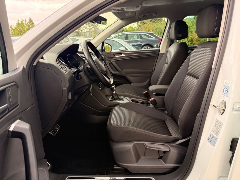 VW Tiguan Tiguan United 2.0TDi ACC*AHK*LED*NAVI*PDC* 2021