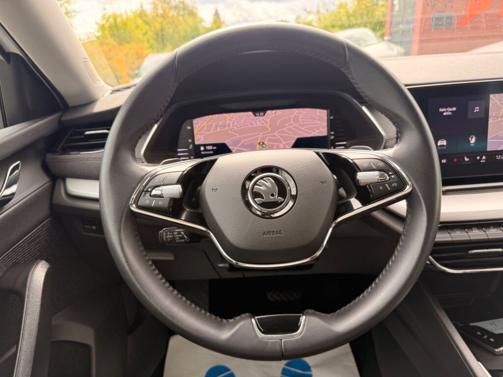 SKODA Octavia Octavia Combi Head-Up*ACC*CarPlay*Navi*LineAssis 2023