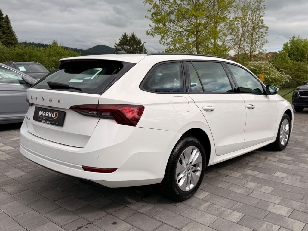 SKODA Octavia Octavia Combi Ambition LED*Virtual*Kamera*Navi* 2022