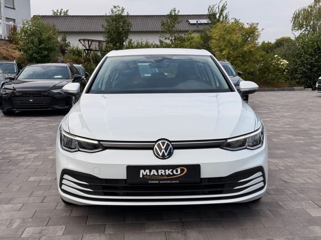 VW Golf Golf VIII Limo 2.0 110KW*ACC*NAVI*RFK*TRAVEL*SHZ 2022