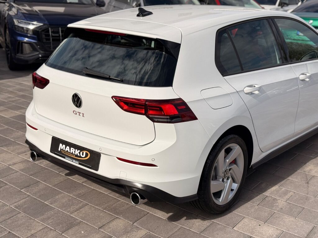 VW Golf Golf VIII Lim. GTI 2.0 TSI /180kW/LED/Ambiente 2024