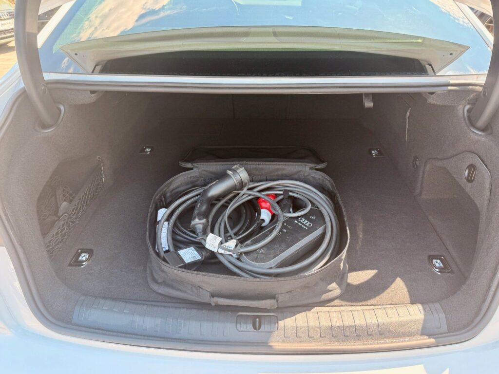 AUDI A6 A6 Lim. 50 TFSI e quattro HUD*RFK*NAVI*CARPL*LED 2022