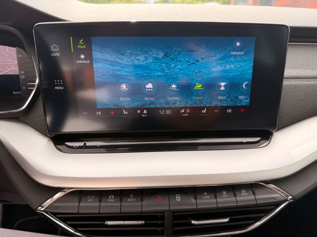 SKODA Octavia Octavia Combi Head-Up*ACC*CarPlay*Navi*LineAssis 2023