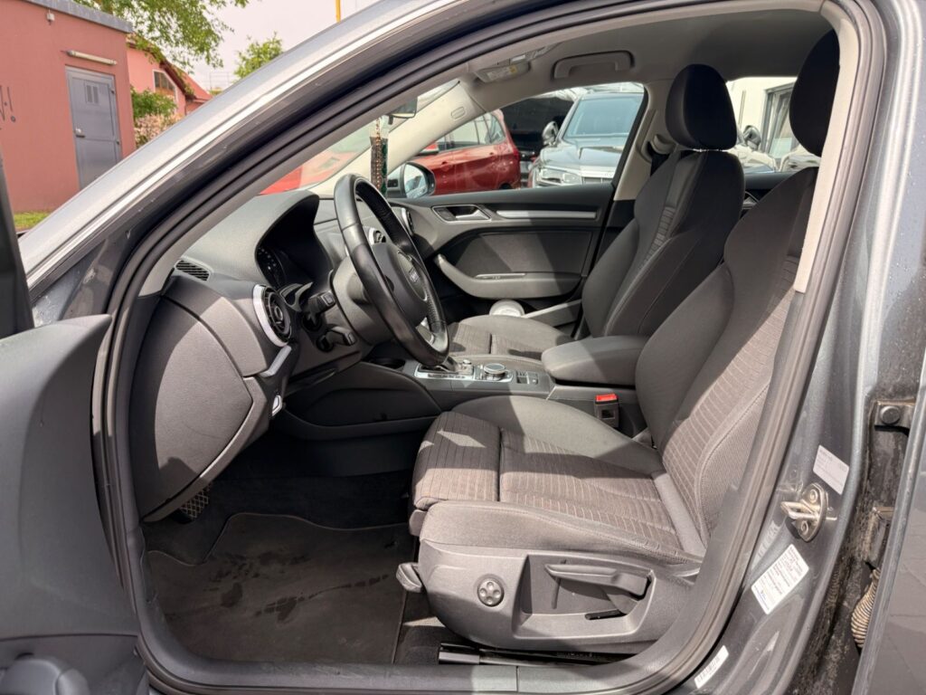 AUDI A3 A3 Sportback Automatik*PDC*Sitzheizung*Tempomat 2016