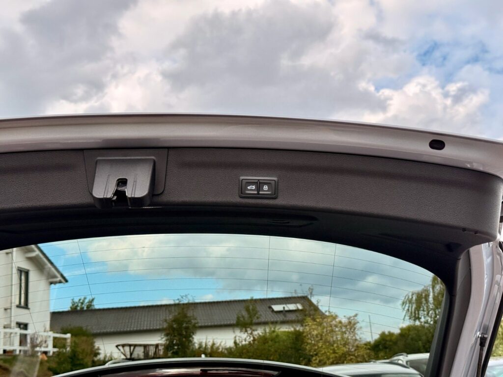 AUDI A6 A6 Avant sport 2.0 TDI 150KW ACC*LED*STDH*360°* 2023