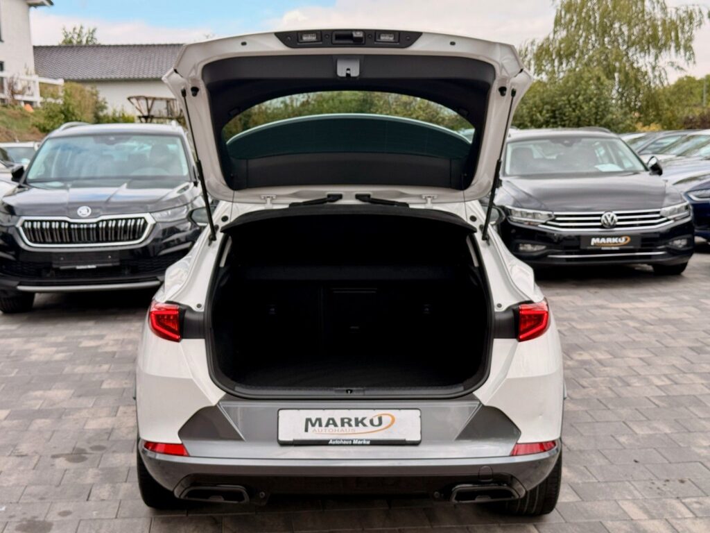 CUPRA Formentor Formentor 1.5 TSI 110kW ACC*RFK*NAVI*AHK*LED* 2022