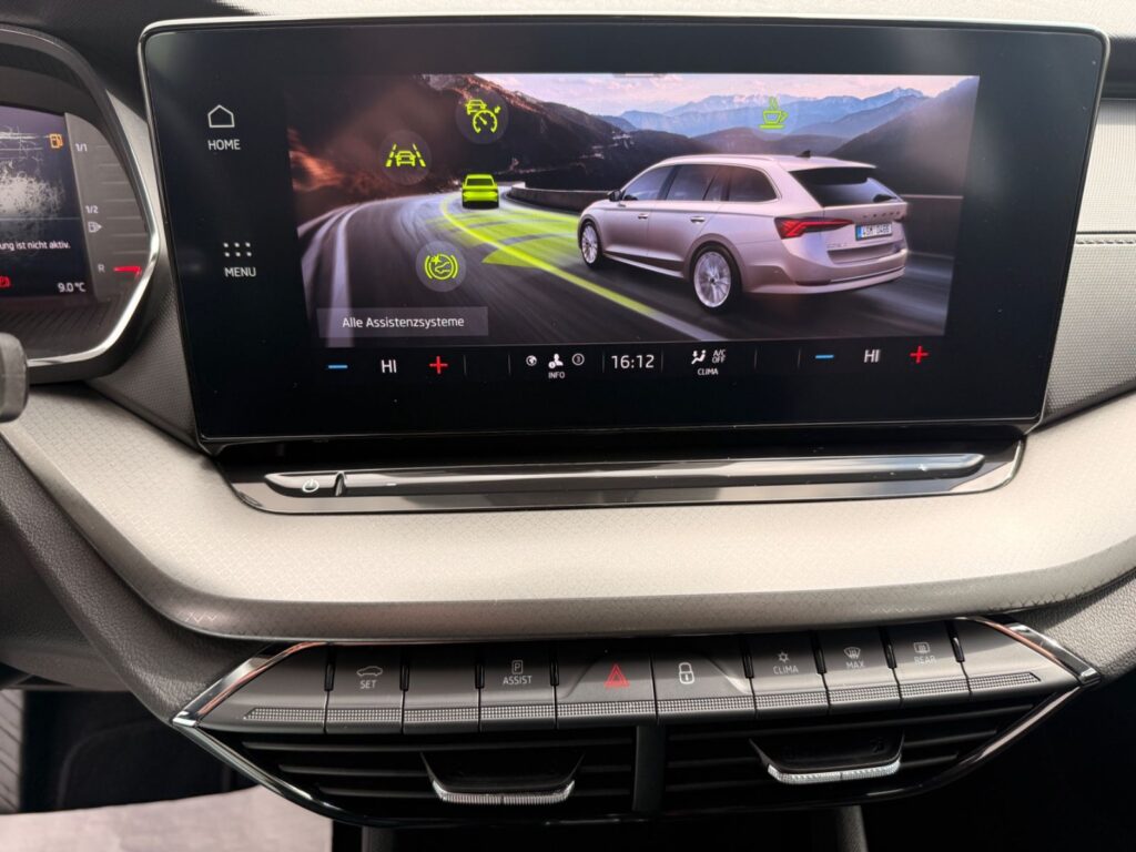 SKODA Octavia Octavia Combi Ambition LED*Virtual*Kamera*Navi* 2022