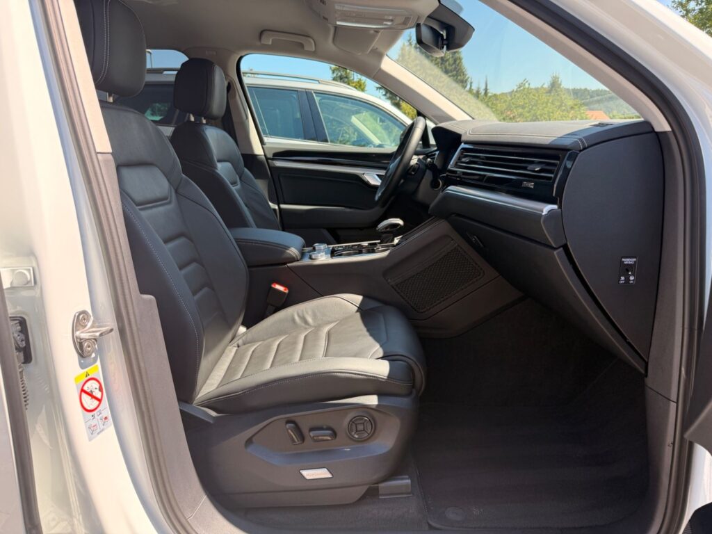 VW Touareg Touareg 3.0 TDI *Luftfederung*IQ.Drive*AHK*ACC 2025