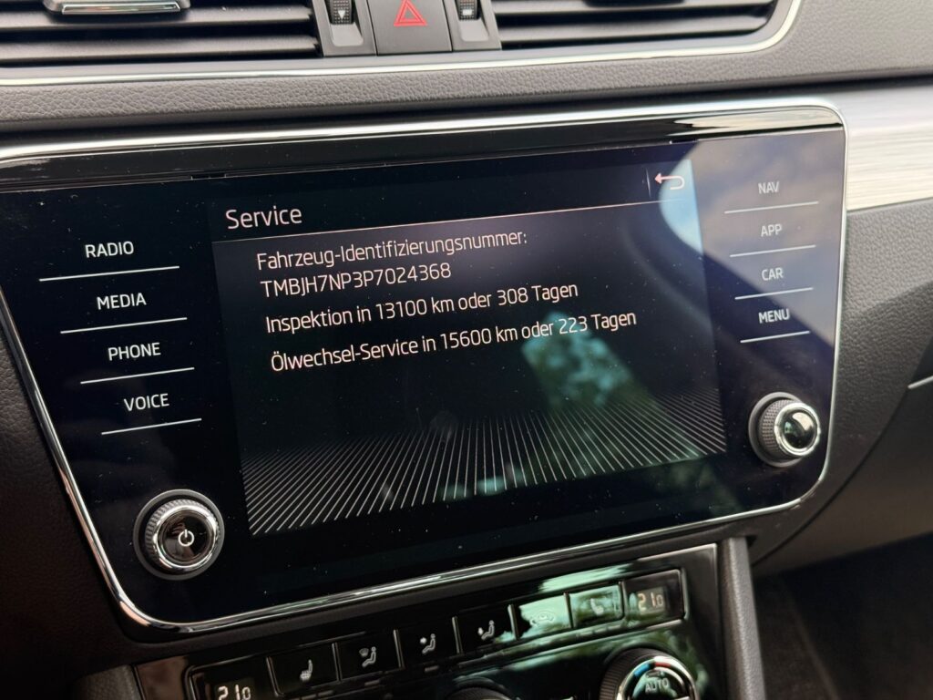 SKODA Superb Superb Combi 2.0 TDI *ACC*NAVI*VIRTUAL COCKPIT* 2023