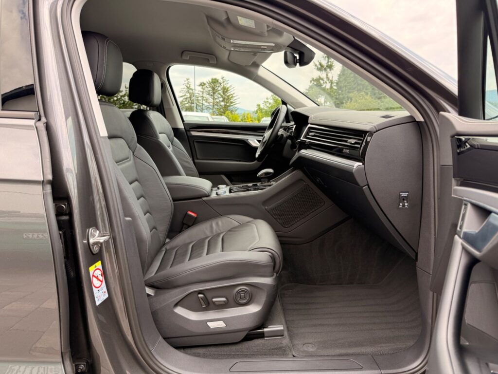 VW Touareg Touareg 3.0 TDI *LUFTFAHRWERK*IQ.DRIVE*ACC*AHK 2025