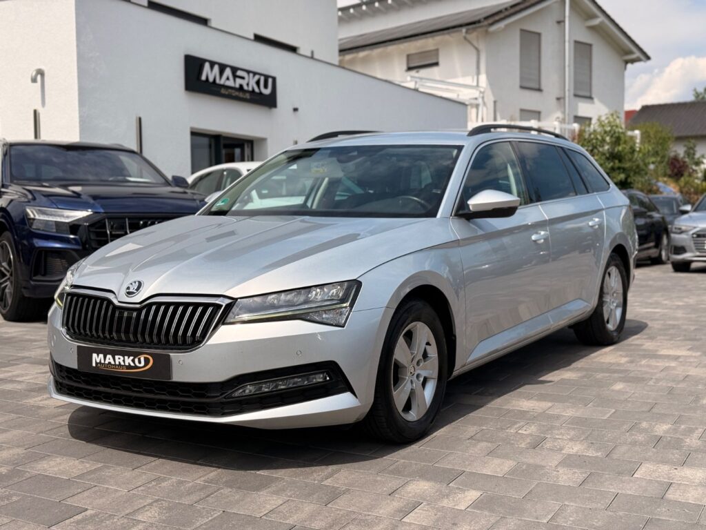 SKODA Superb Superb Combi 2.0 TDI *ACC*NAVI*VIRTUAL COCKPIT* 2023