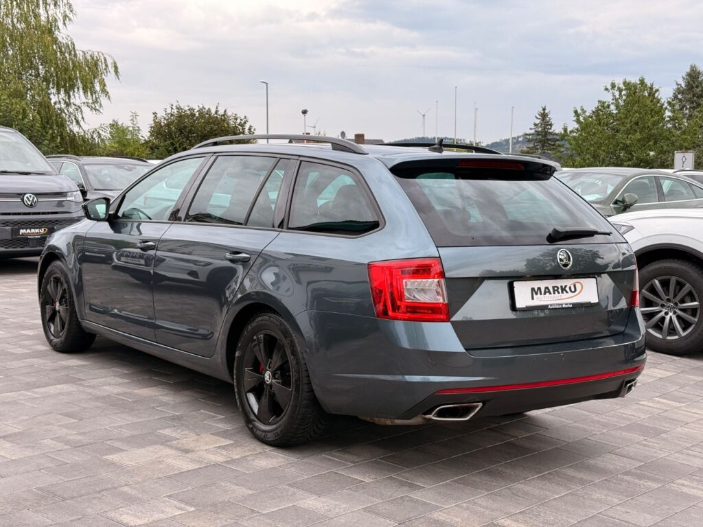 SKODA Octavia Octavia Combi RS 4x4*PANO*ACC*CANTON*COLUMBS*RFK 2016