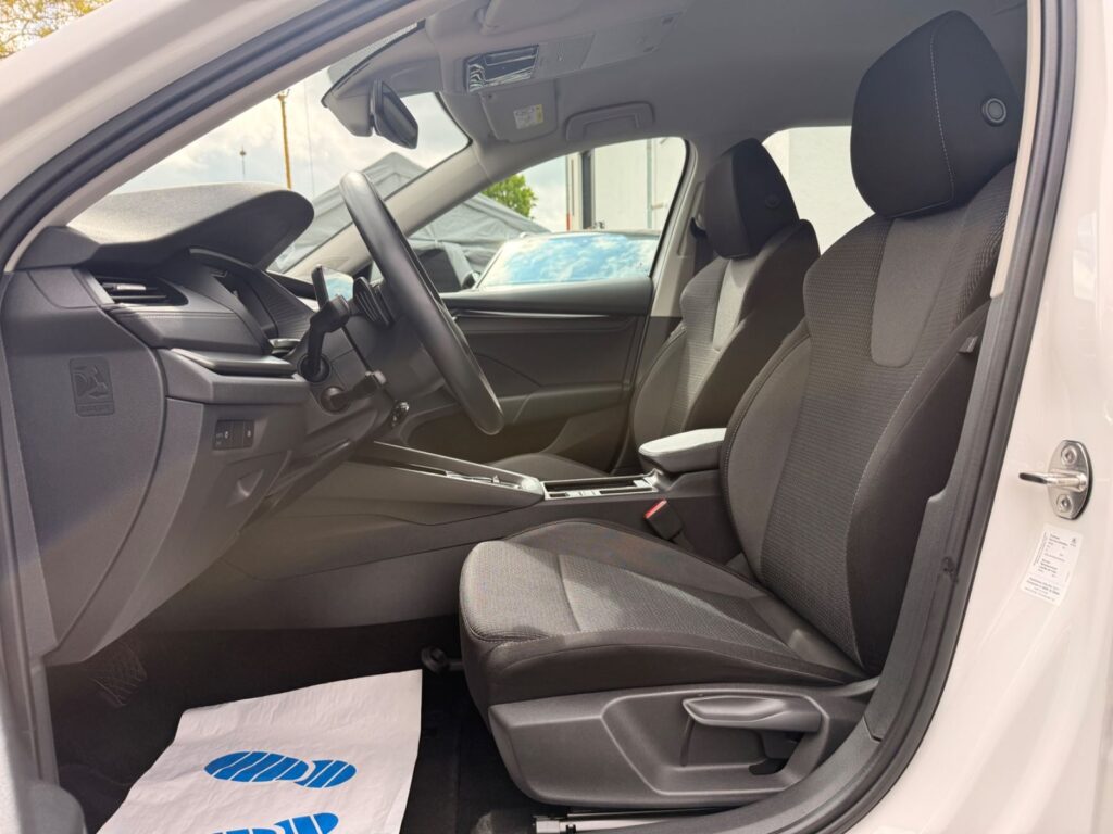 SKODA Octavia Octavia Combi Ambition LED*Virtual*Kamera*Navi* 2022