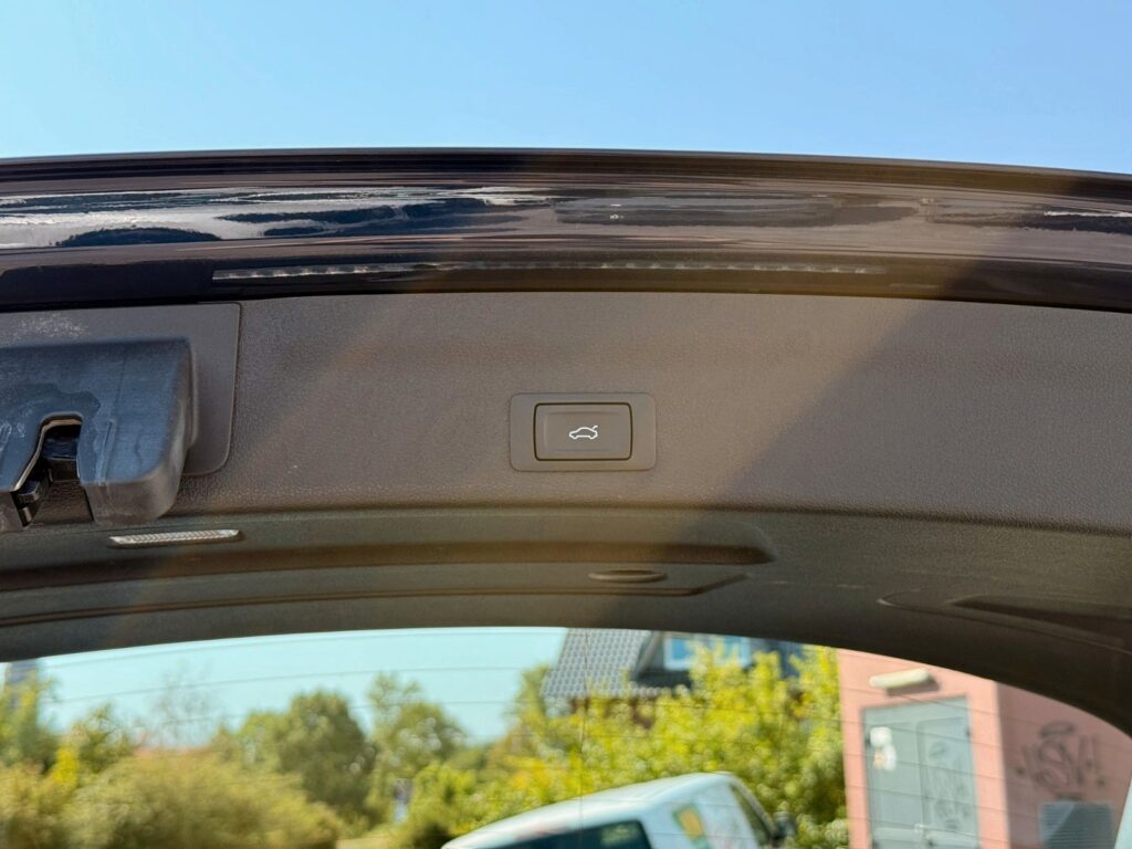 AUDI A6 A6 Avant 40 TDI 150KW quattro LED*NAVI*PDC*LEDER 2021
