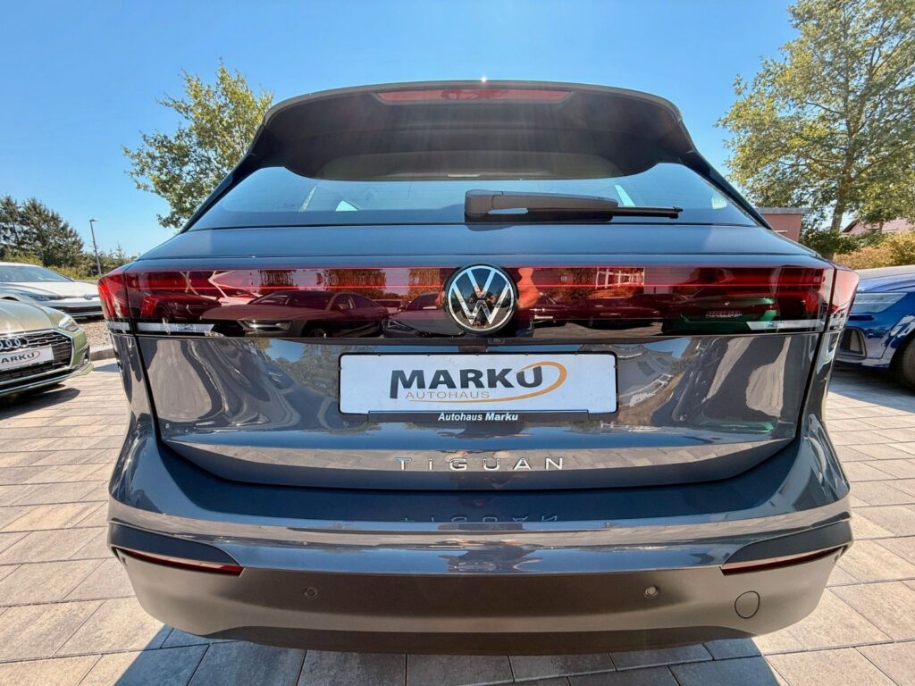 VW Tiguan Tiguan 2.0 TDI 110 kW Life LED*CARPL*RFK*ACC*DIG 2025