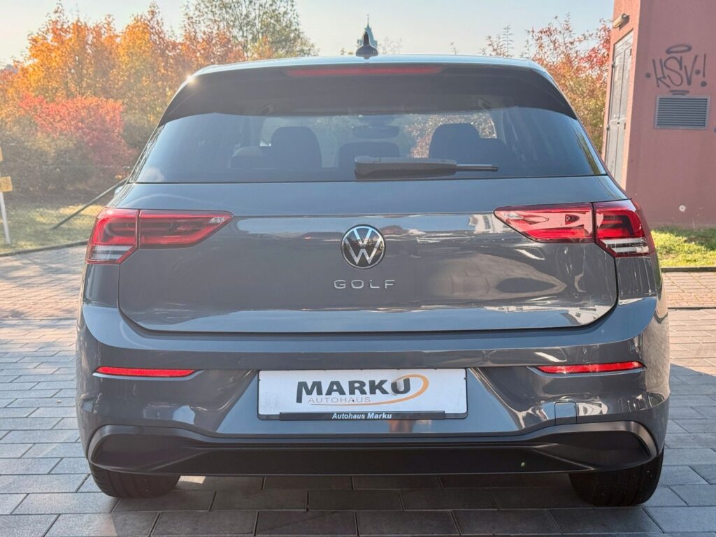 VW Golf Golf VIII Lim. 2.0 ACC*LED*NAVI*PDC*RFK*MASSAGE* 2023