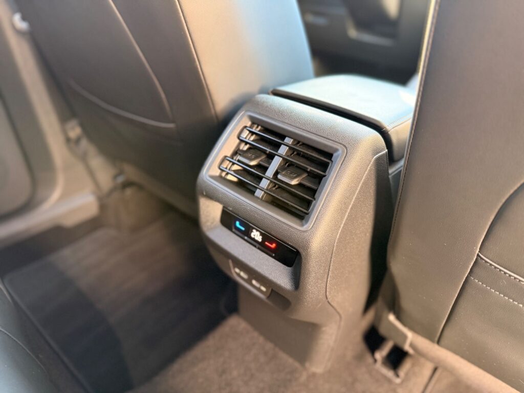 VW Tiguan Tiguan 2.0 TDI 110kW Life/AHK/IQ.Drive/AreaView 2025