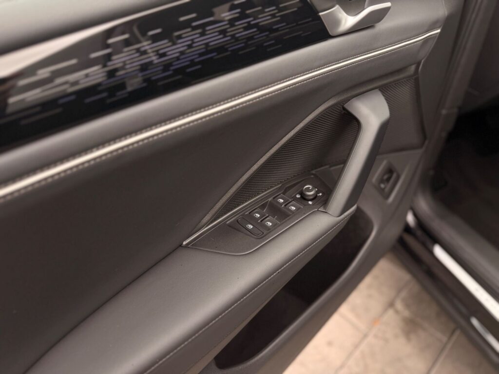 VW Tiguan Tiguan 2.0 TDI Elegance *Leder*360Kamera*ACC 2024