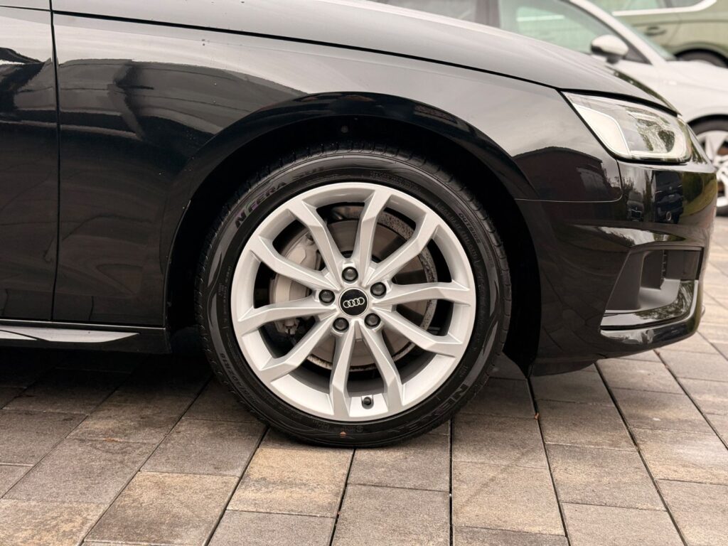 AUDI A4 A4 Limo 40 TDI advanced*COCKPIT PLUS*NAVI*KAMERA 2022
