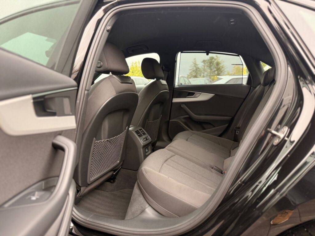 AUDI A4 A4 Limo 40 TDI advanced*COCKPIT PLUS*NAVI*KAMERA 2022